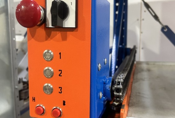 Стеллажи с электровыдвижением полок